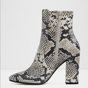Aldo Aurella NIB Snakeskin / Snake Boots